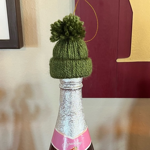 Handmade Hat Ornaments - Picture 4 of 4